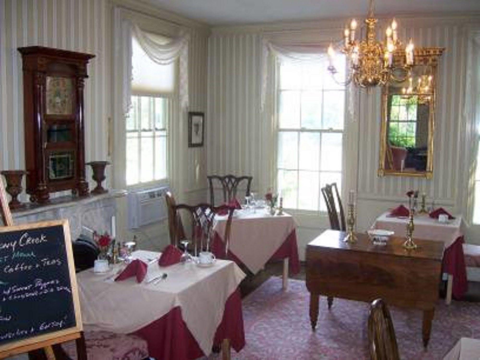 The Inn At Stony Creek Warwick Restaurante foto